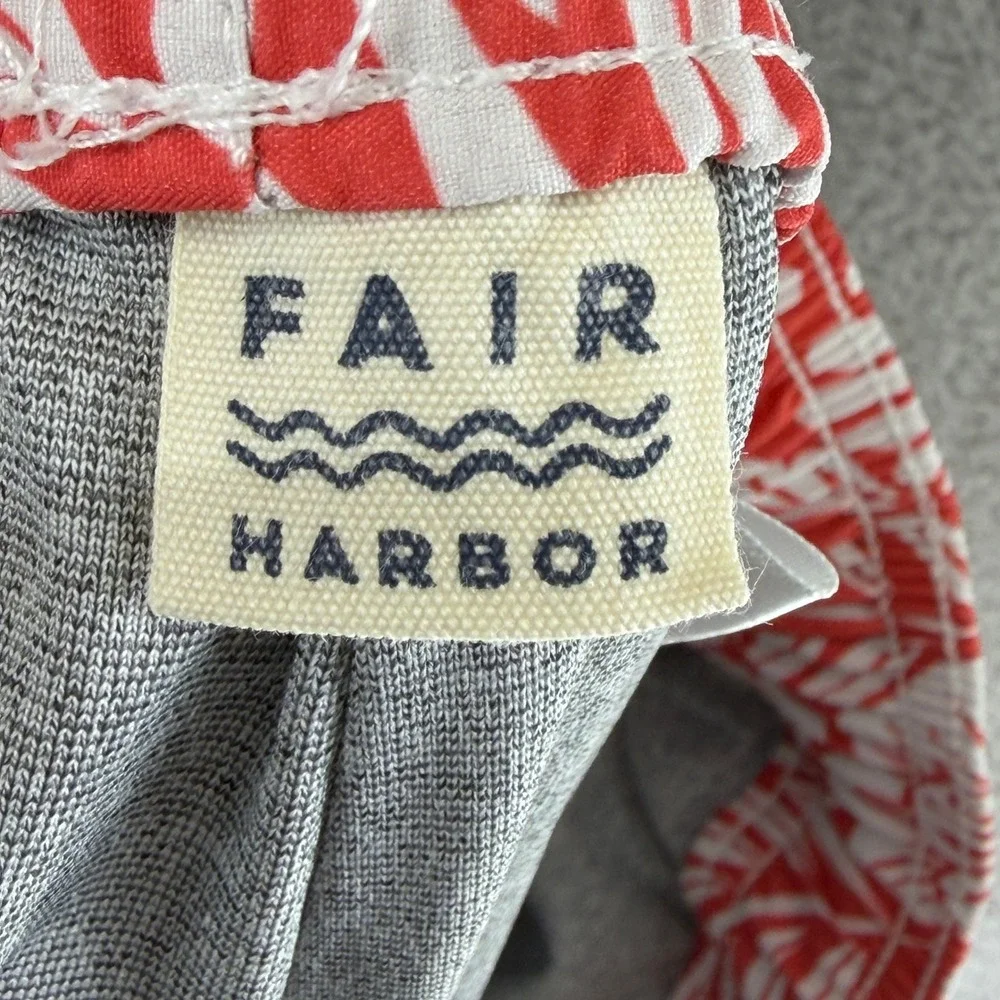 Fair Harbor Swim Trunks Men L The Anchor Red Floral BreezeKnit Liner EUC
